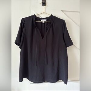 Nine West Women's Blouse Black Short Sleeve Shirt Size Large Ruffle Neck